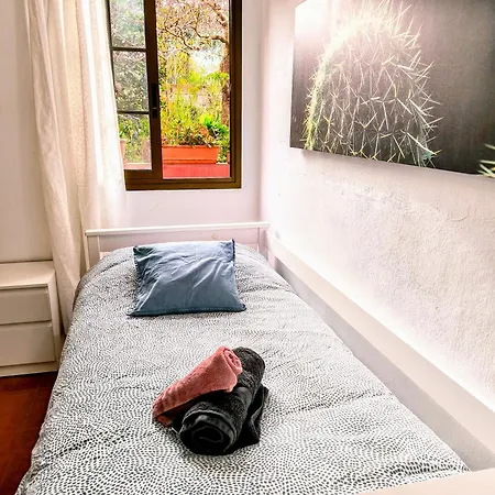 La Casa De Las Flores *